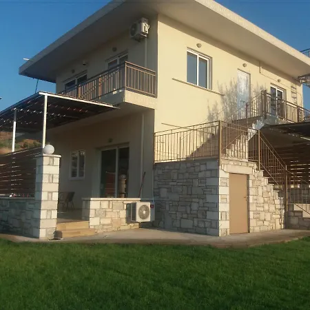 Nereids Apartments-erato * Πεταλίδι