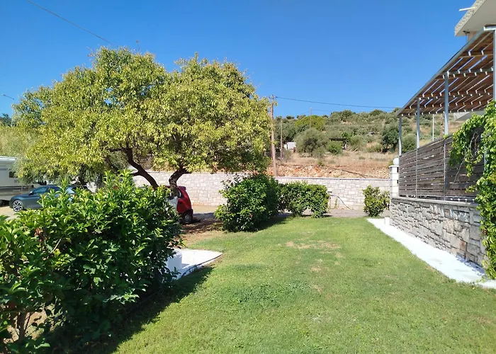 Nereids Apartments-erato Апартаменты